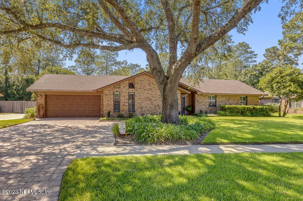 3412 Pickwick Drive S Jacksonville FL 32257