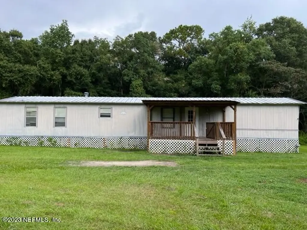 18144 NW 72nd Place Starke FL 32091