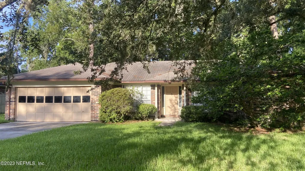 12902 Silver Oak Drive Jacksonville FL 32223