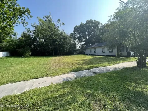 1339 W 18th Street Jacksonville FL 32209