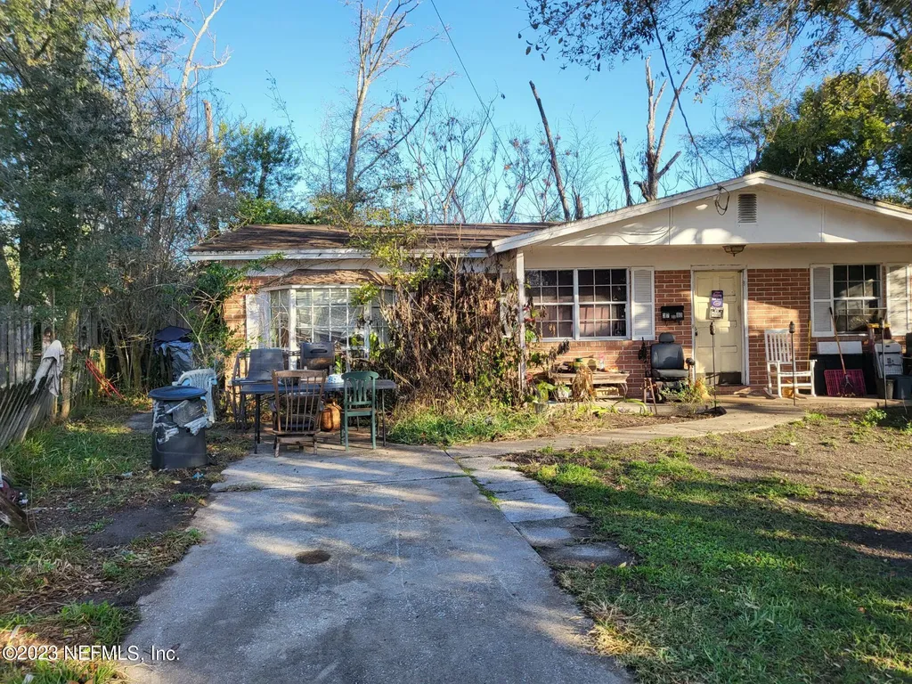 3700 Torres Court Jacksonville FL 32210