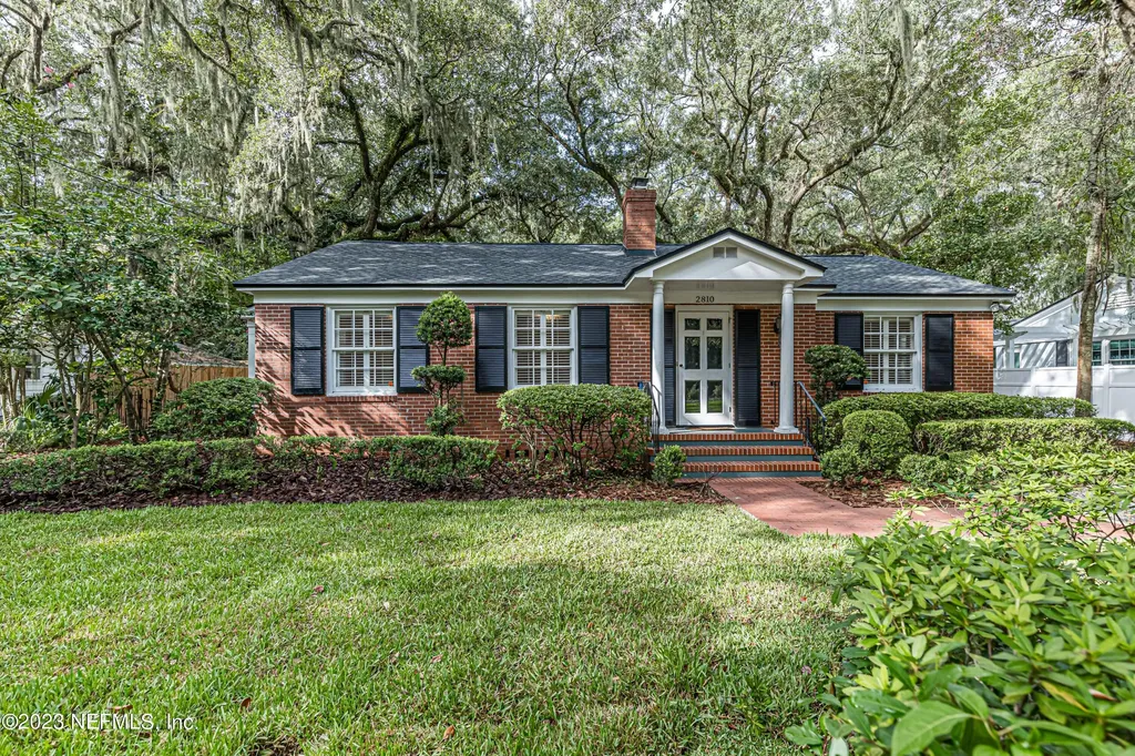2810 Grand Avenue Jacksonville FL 32210