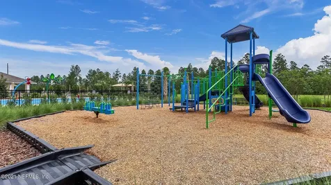 2869 Oak Stream Drive Green Cove Springs FL 32043