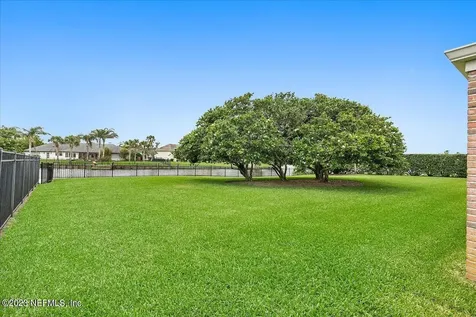 16 La Vista Drive Ponte Vedra Beach FL 32082