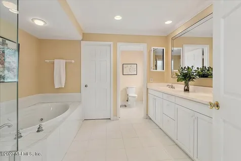 16 La Vista Drive Ponte Vedra Beach FL 32082