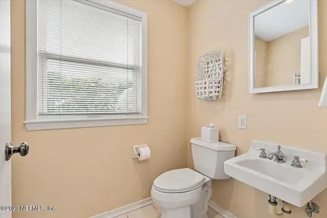16 La Vista Drive Ponte Vedra Beach FL 32082