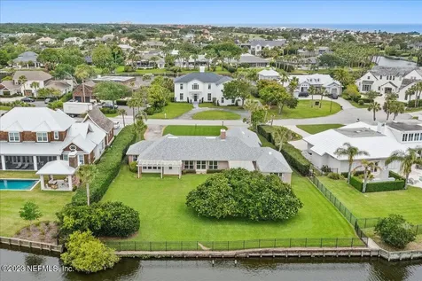 16 La Vista Drive Ponte Vedra Beach FL 32082