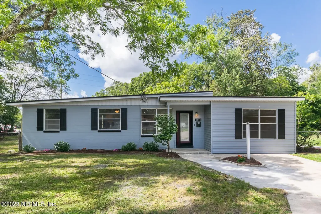 5066 Chadroe Road Jacksonville FL 32210