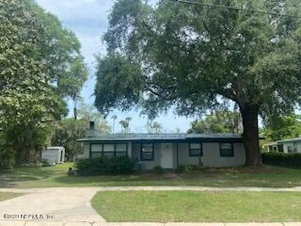 2525 Spokane Avenue E Jacksonville FL 32233