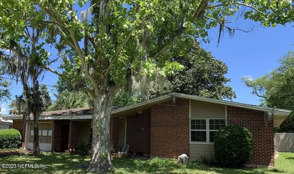 1123 Palisades Drive Jacksonville FL 32221