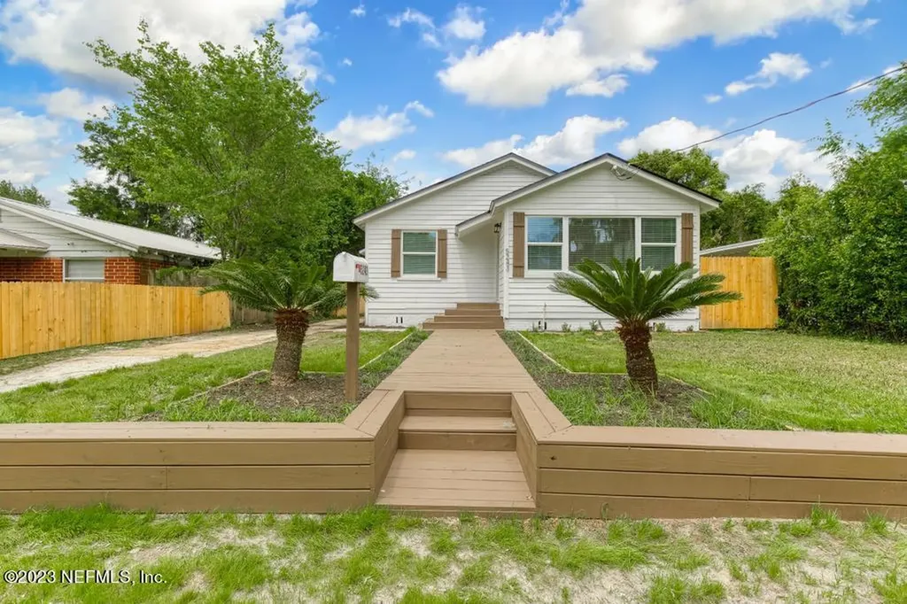 5243 Fremont Street Jacksonville FL 32210