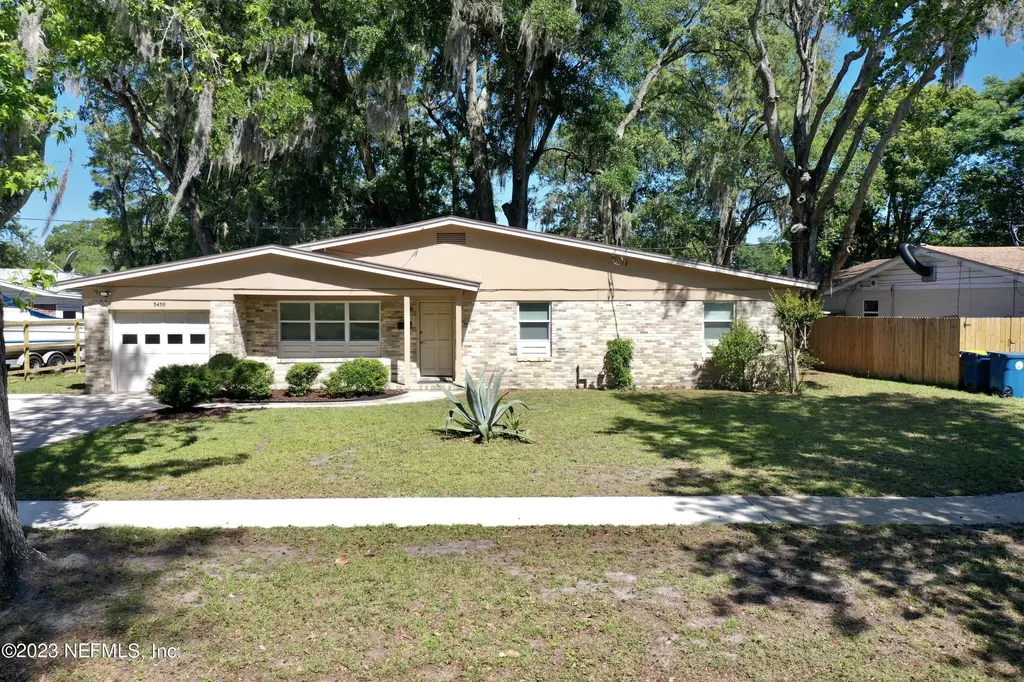 3450 Thornhill Drive Jacksonville FL 32277