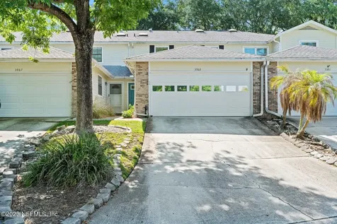 3965 Meadowview Drive N Jacksonville FL 32225