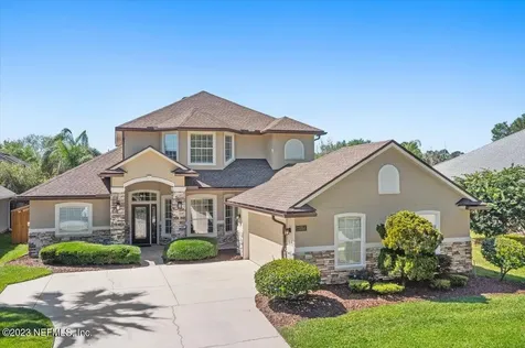 13764 Shady Woods Street N Jacksonville FL 32224