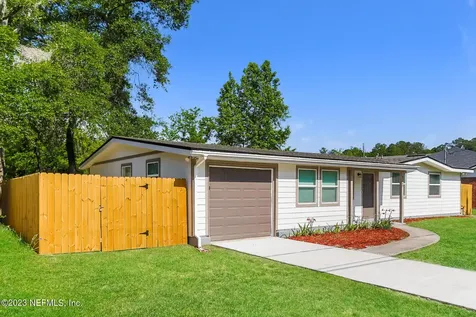 9724 Priory Avenue Jacksonville FL 32208
