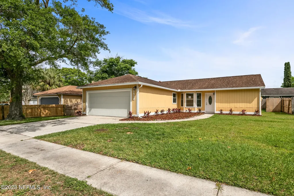 8439 Duskin Court Jacksonville FL 32216