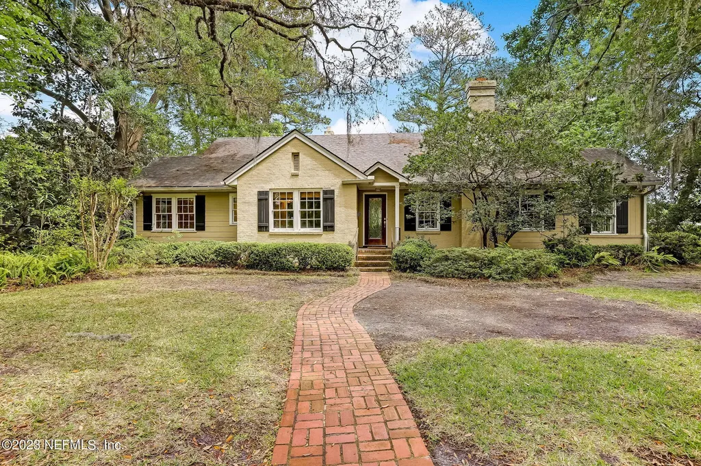 4825 Iroquois Avenue Jacksonville FL 32210