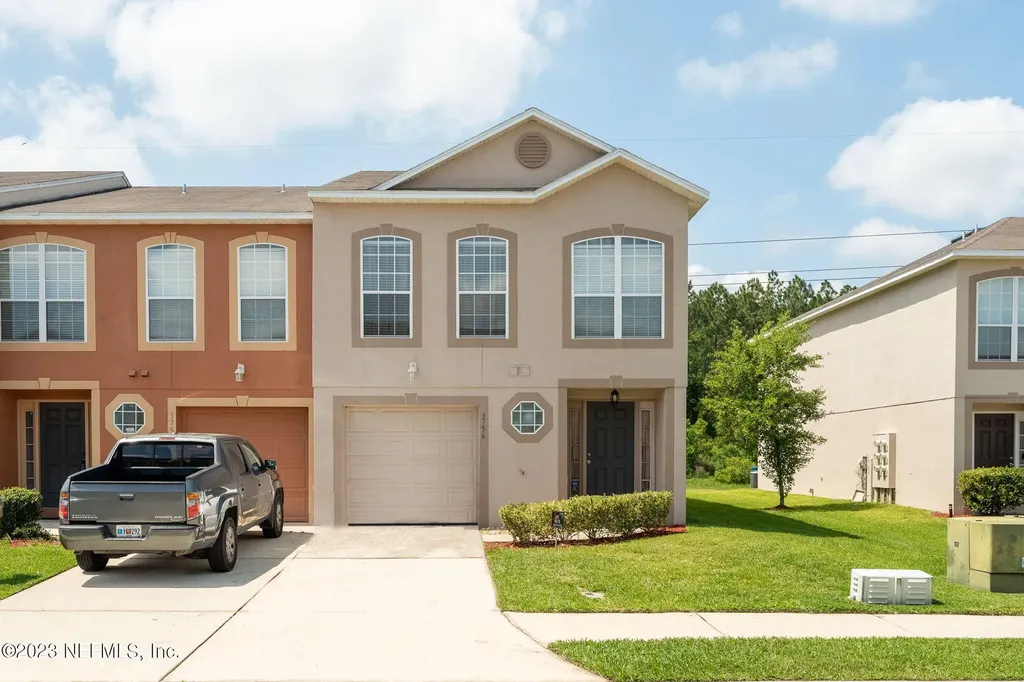 3756 Verde Gardens Circle Jacksonville FL 32218