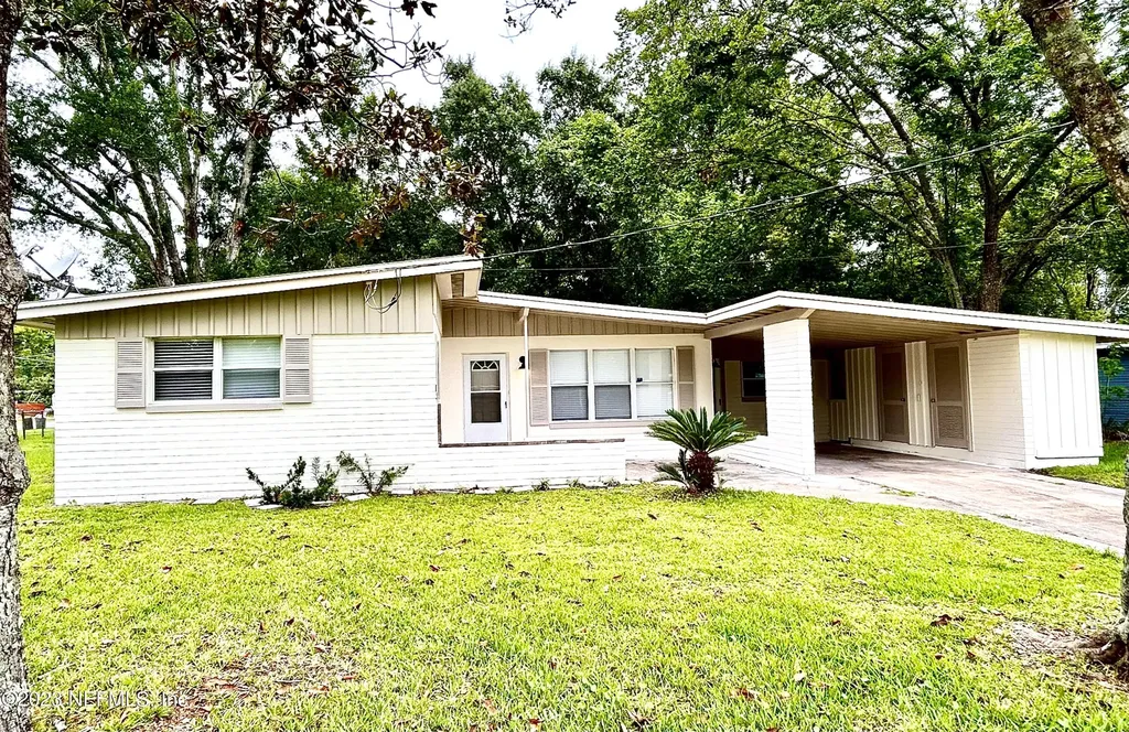 6929 Cherbourg Avenue S Jacksonville FL 32205