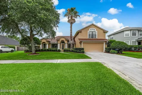 3325 Victoria Lakes Drive N Jacksonville FL 32226