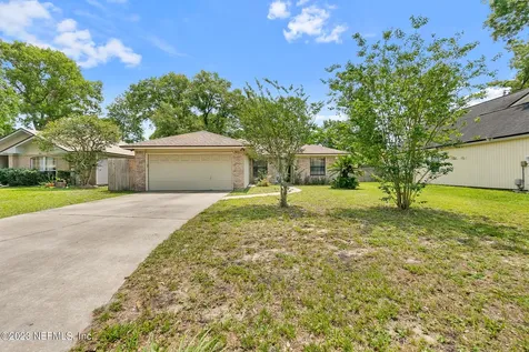 8035 Mactavish Way W Jacksonville FL 32244