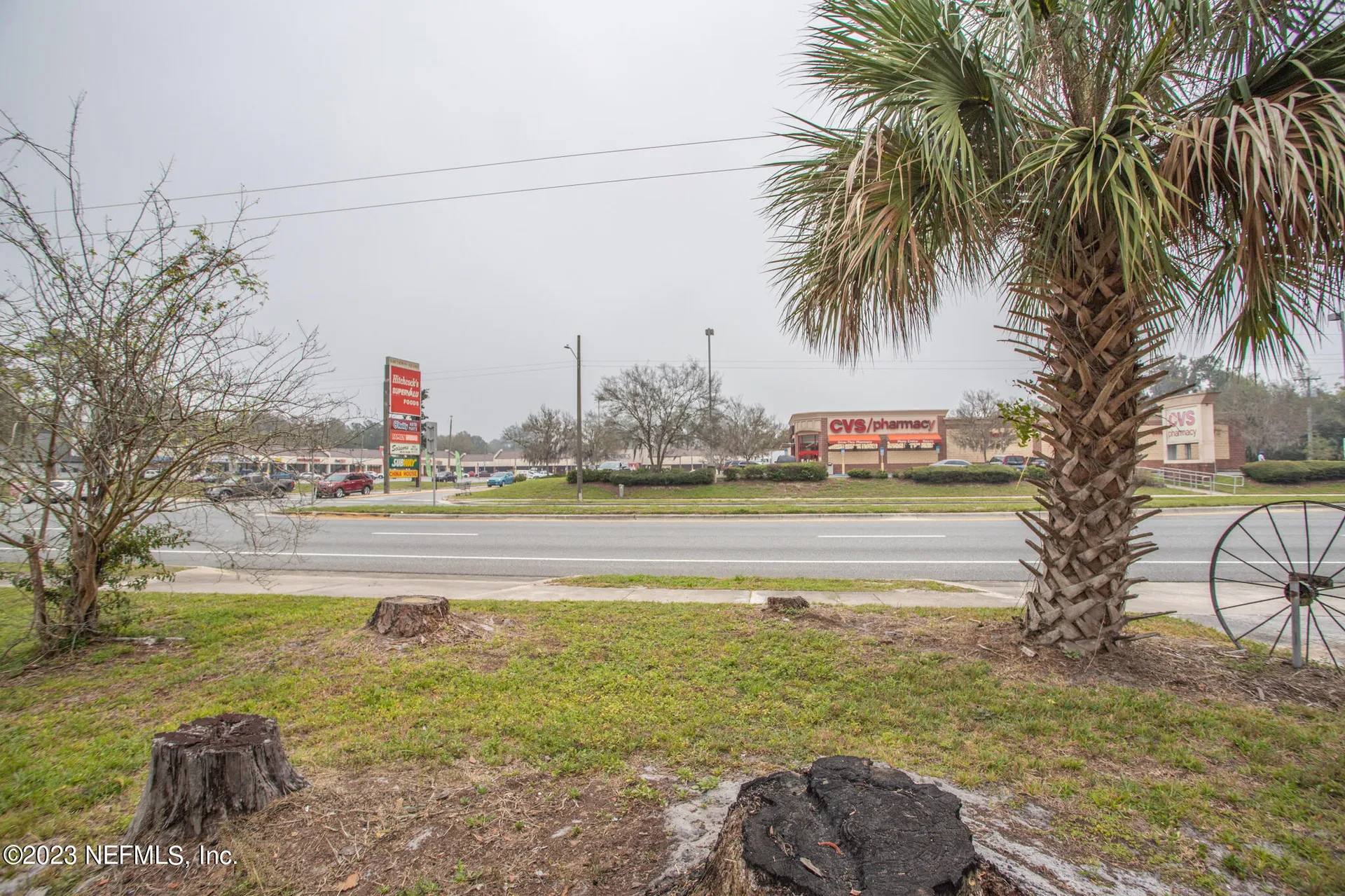 6004 SE Us 301 Hawthorne FL 32640