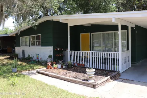 804 N Pine Avenue Green Cove Springs FL 32043