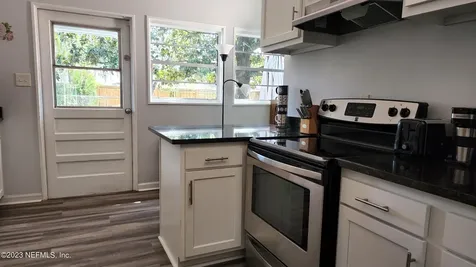 804 N Pine Avenue Green Cove Springs FL 32043