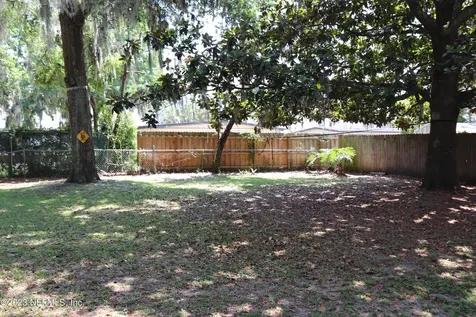 804 N Pine Avenue Green Cove Springs FL 32043