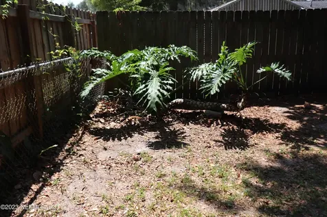 804 N Pine Avenue Green Cove Springs FL 32043
