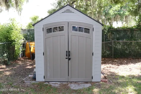 804 N Pine Avenue Green Cove Springs FL 32043