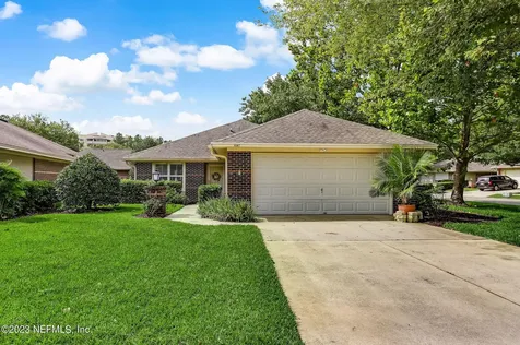 4567 Middleton Park Circle W Jacksonville FL 32224
