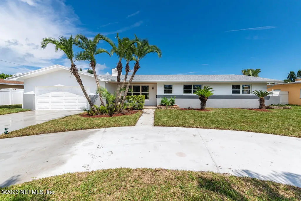 1118 Jacaranda Avenue Daytona Beach FL 32118