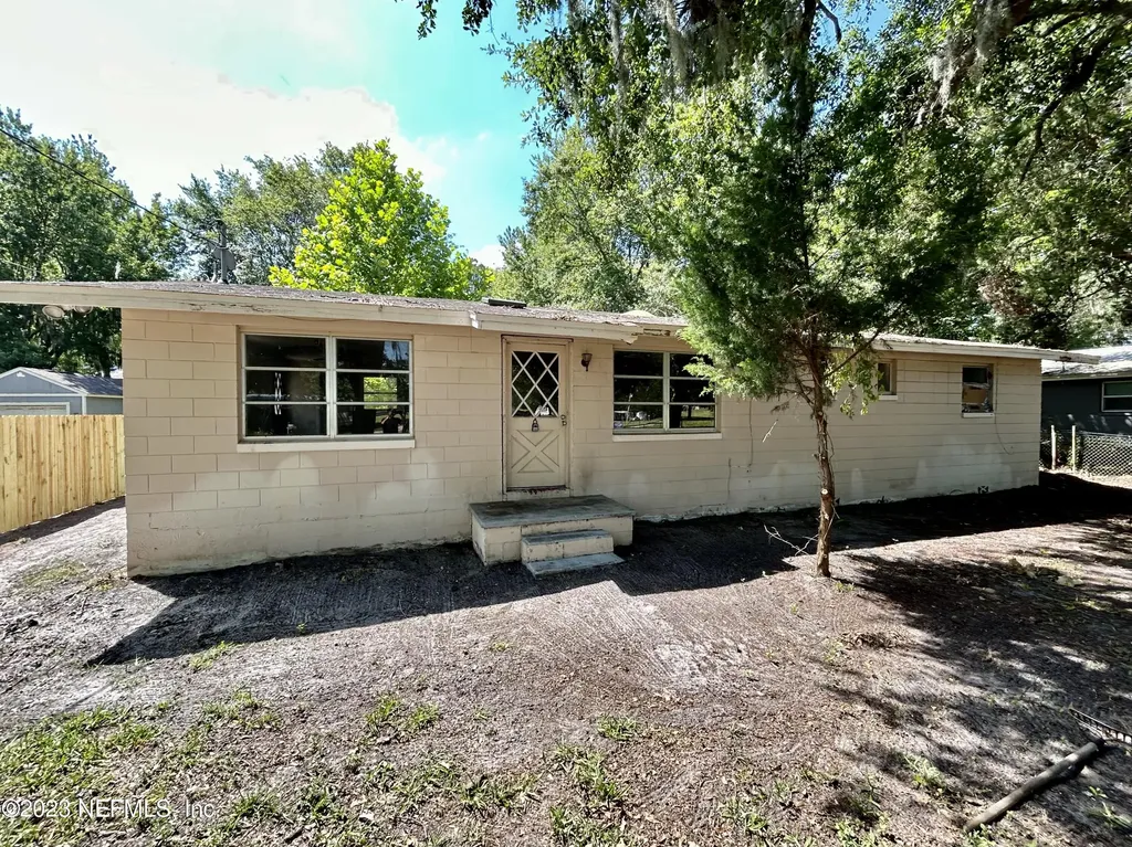 374 Jet Street Jacksonville FL 32218