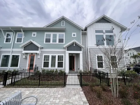 7433 Calusa Court Jacksonville FL 32256