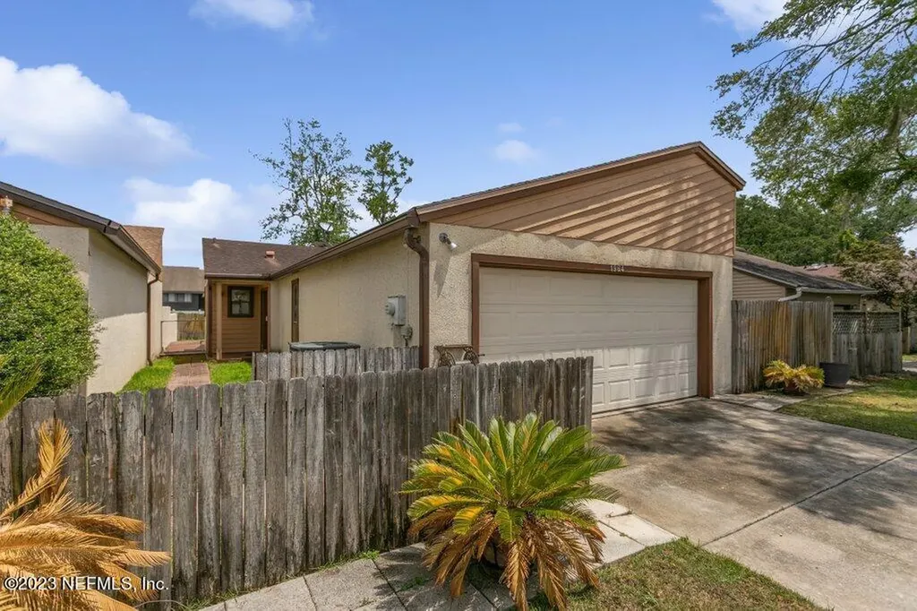 1964 Oak Twist Court Orange Park FL 32073