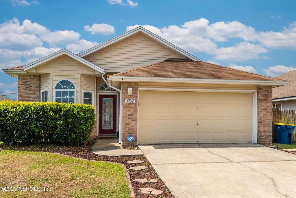 3452 Brahma Bull Circle S Jacksonville FL 32226