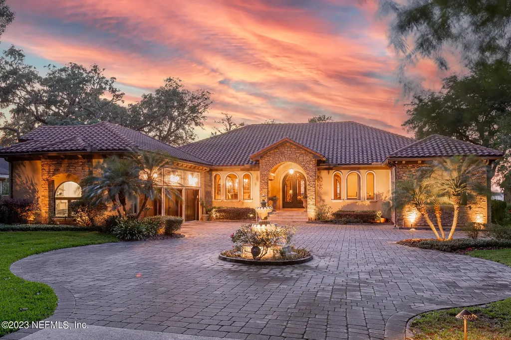 12880 Riverplace Court Jacksonville FL 32223