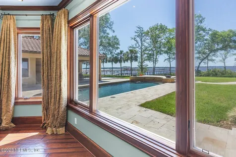 12880 Riverplace Court Jacksonville FL 32223