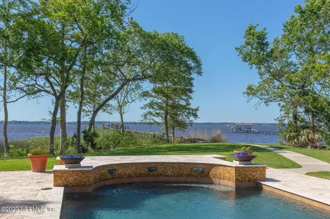 12880 Riverplace Court Jacksonville FL 32223
