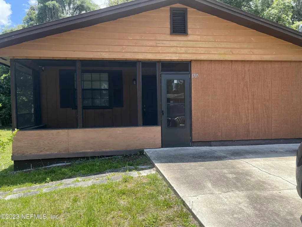 1705 Gillis Street Palatka FL 32177