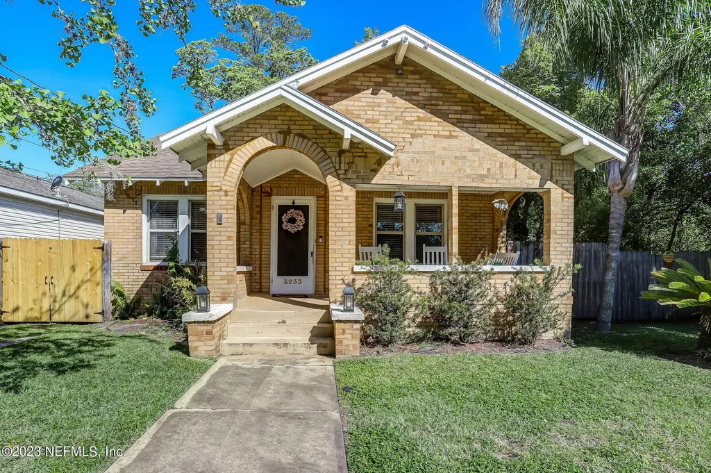 3233 Mayflower Street Jacksonville FL 32205
