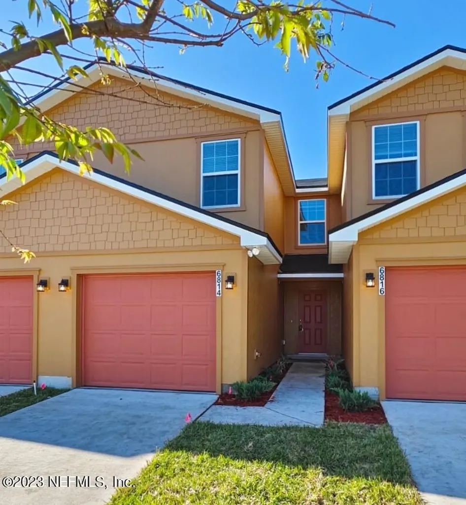 6814 Lake Mist Lane Jacksonville FL 32210