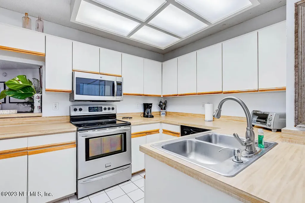 21 Turtleback Trail Ponte Vedra Beach FL 32082