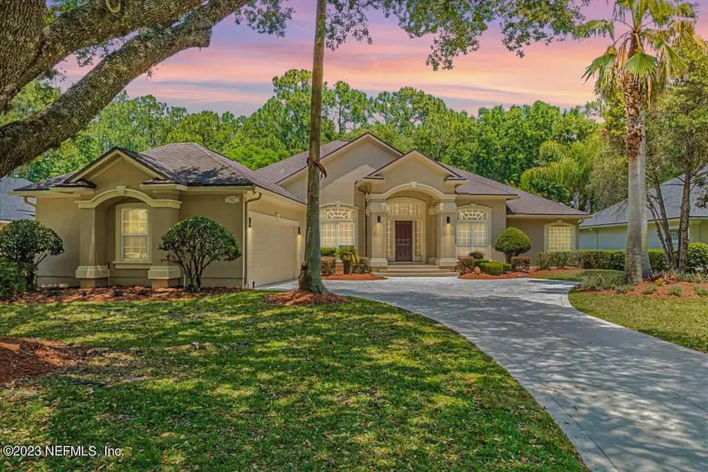 7927 Vineyard Lake Road N Jacksonville FL 32256