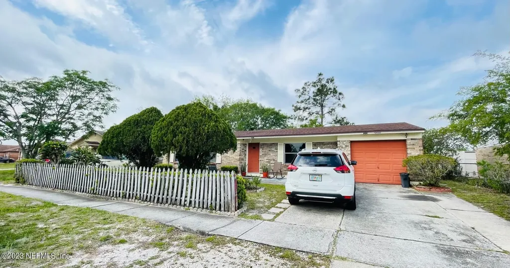 2216 Mindanao Drive Jacksonville FL 32246