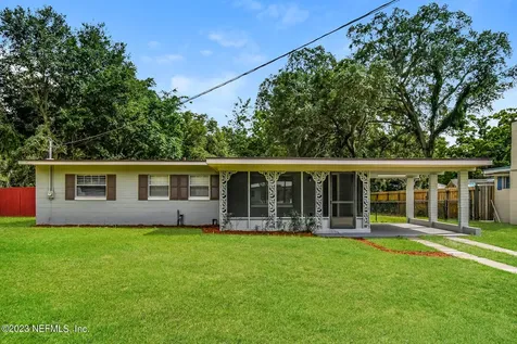 5430 Keystone Drive N Jacksonville FL 32207