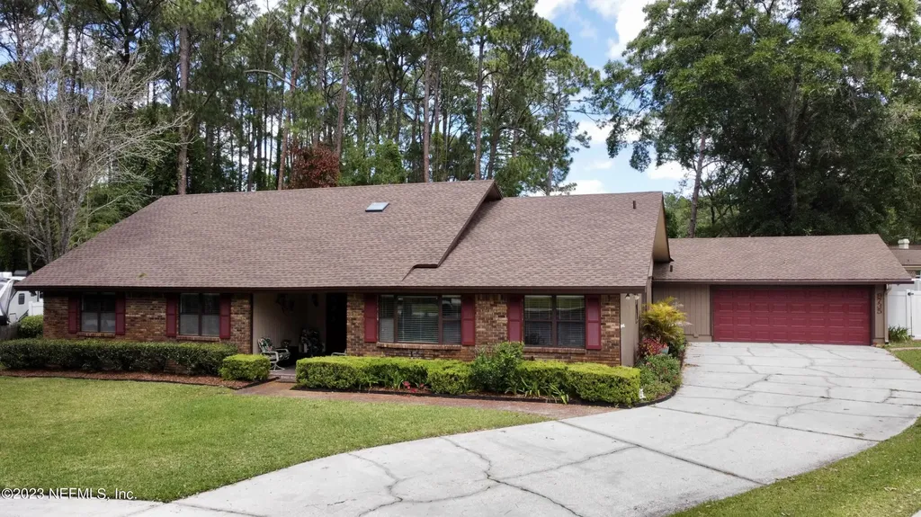 9735 Sharing Cross Court Jacksonville FL 32257