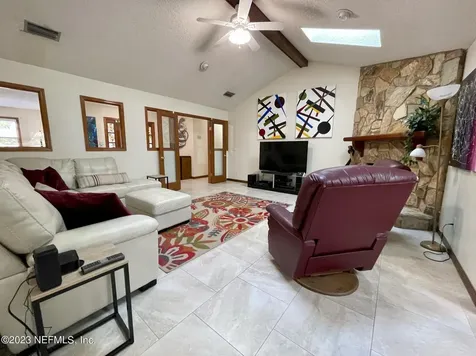 9735 Sharing Cross Court Jacksonville FL 32257