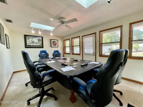 9735 Sharing Cross Court Jacksonville FL 32257